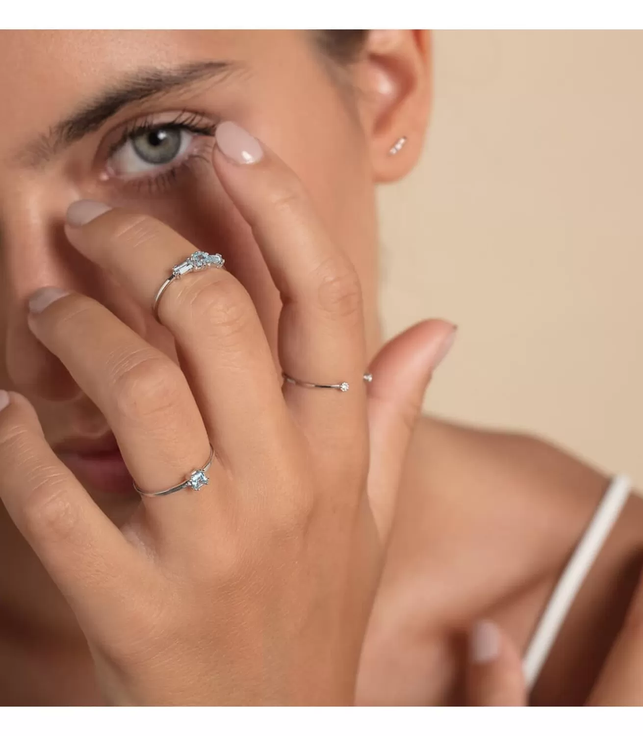Anillo Queen Topacio Azul Oro Blanco 18K<Alda Joyeros Store
