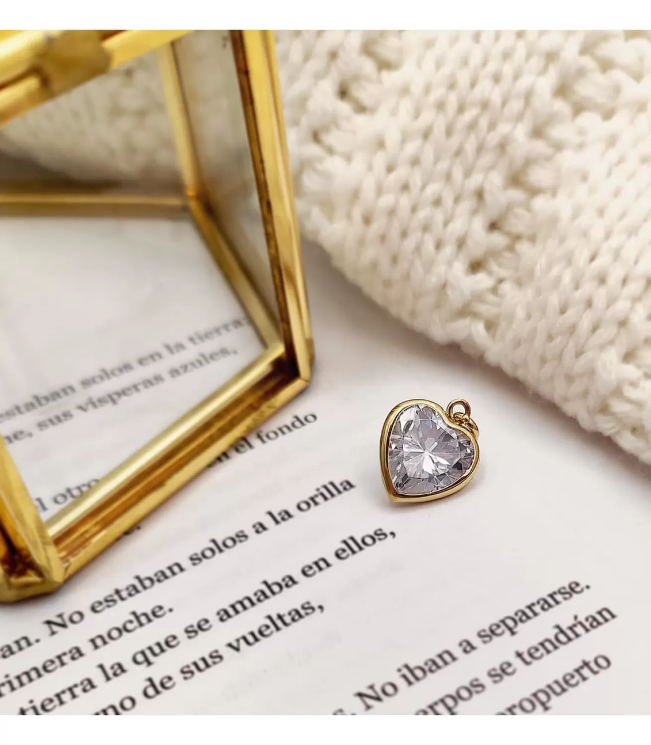 Colgante Corazon Chaton Oro Amarillo 18K 10 Mm<Alda Joyeros Discount