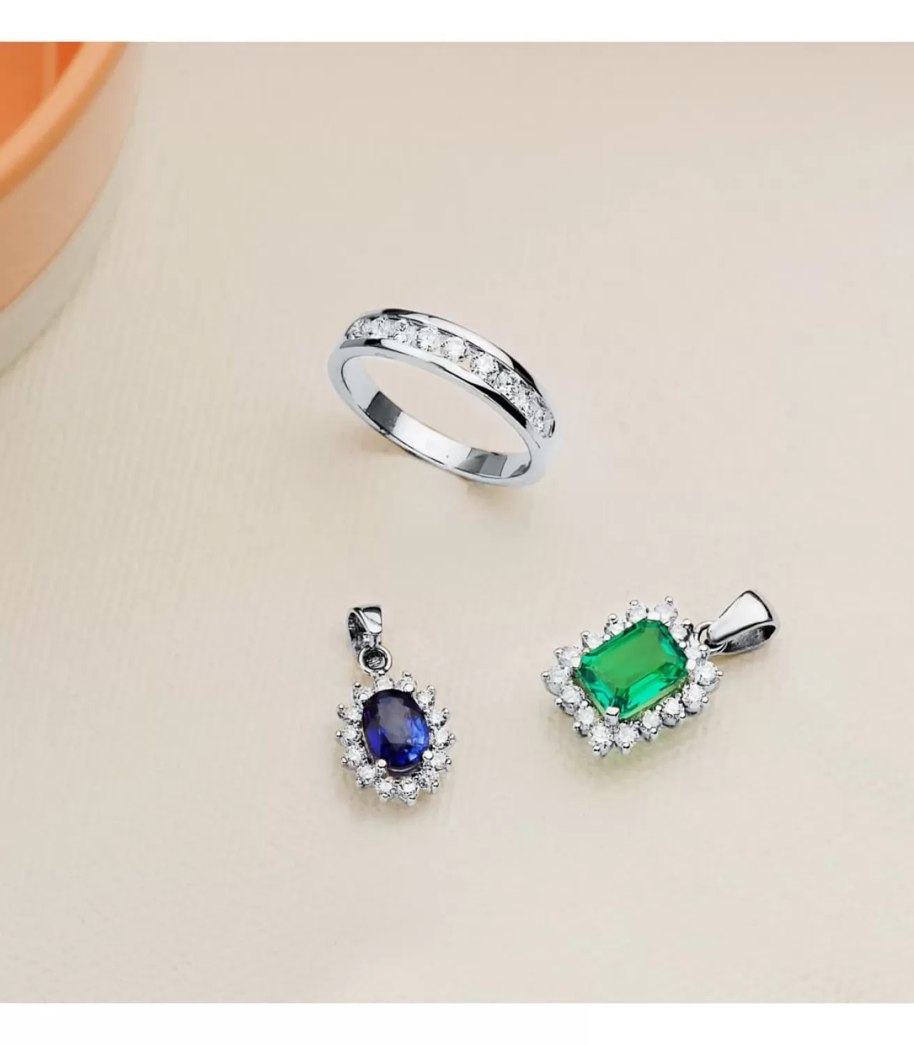 Colgante Jasmin 0.14 Qtes.18 Ktes Zafiro 0.62 Q<Alda Joyeros Best Sale