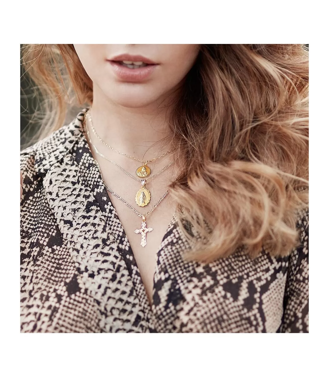 Cruz Calada Sin Cristo Oro Amarillo 18 K 25 Mm<Alda Joyeros Cheap
