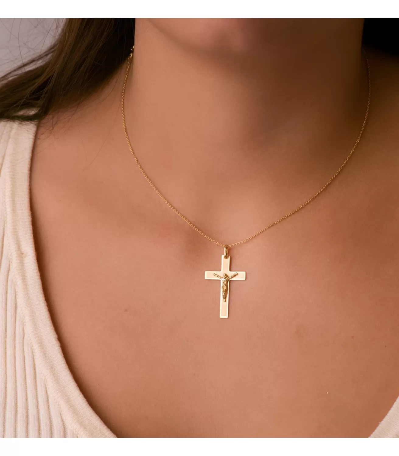 Cruz Cristo Plana Rectangular Oro 18K 29 Mm<Alda Joyeros Shop