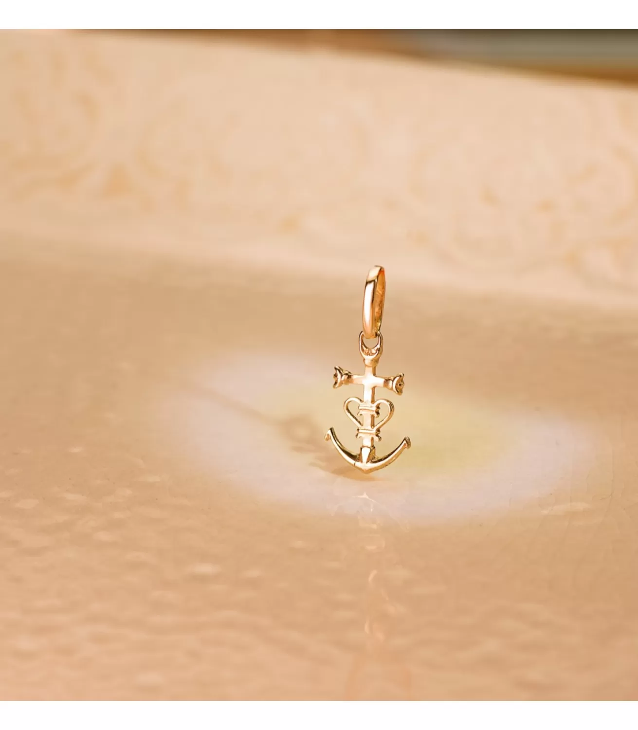 Cruz De Camarga Oro Amarillo 18K 16Mm<Alda Joyeros Flash Sale