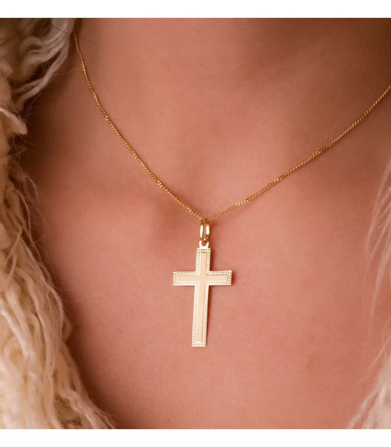 Cruz Plana Tallada Oro Amarillo 18 K<Alda Joyeros Cheap