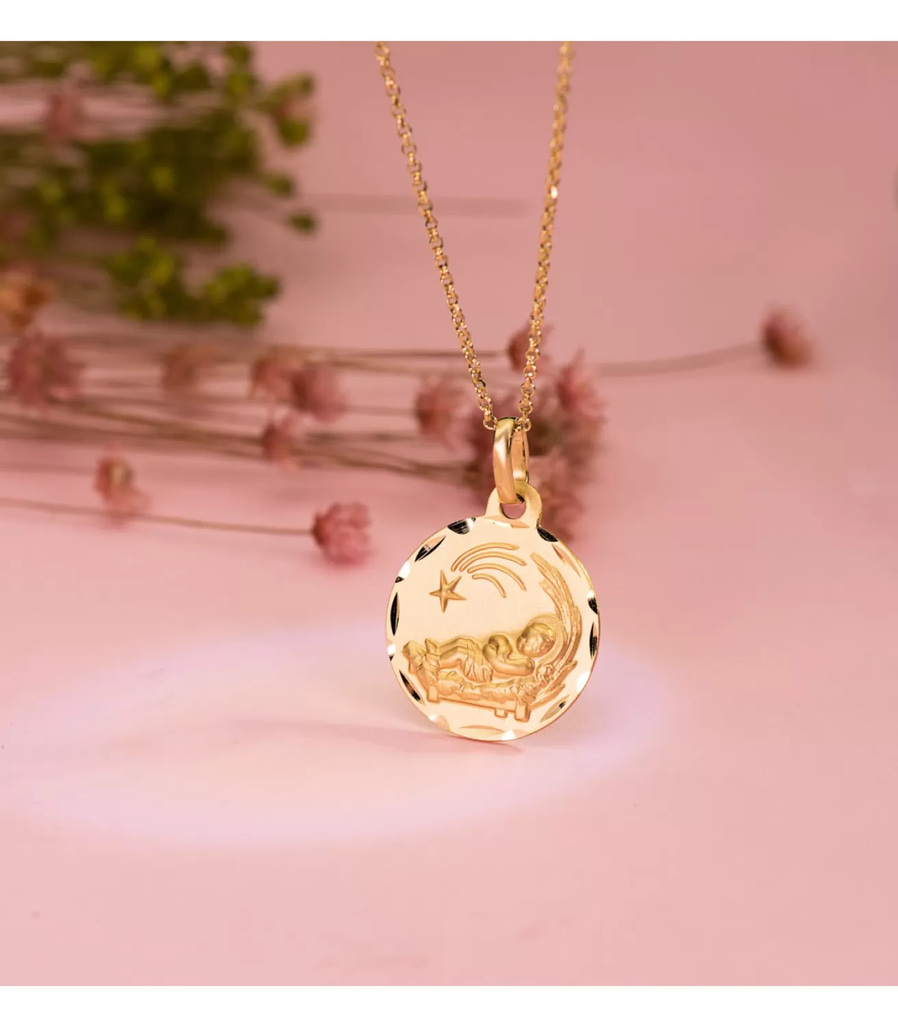 Medalla Nino Del Pesebre Oro 18K 16Mm Tallada<Alda Joyeros Cheap