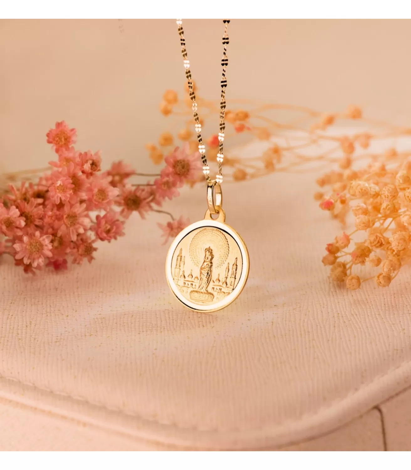 Medalla Virgen Del Pilar 18 Ktes 18 Mm<Alda Joyeros Best Sale