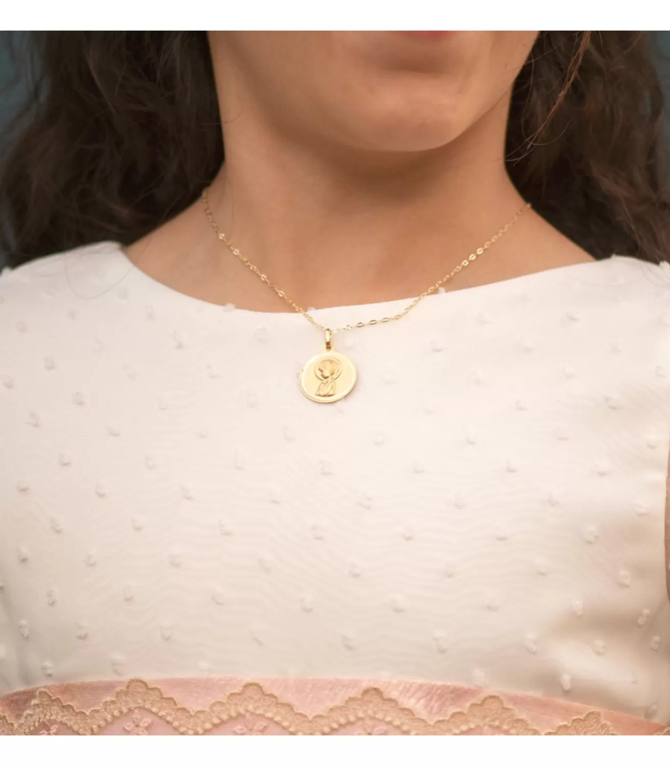 Medalla Virgen Niña Bisel 18 Ktes 20 Mm<Alda Joyeros Sale