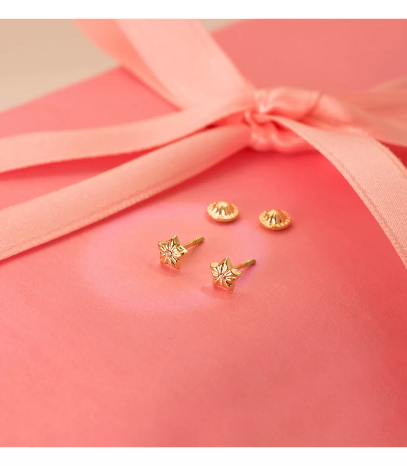 Pendientes De Niña Oro 18K Ondas Estrella 5.5Mm<Alda Joyeros Online