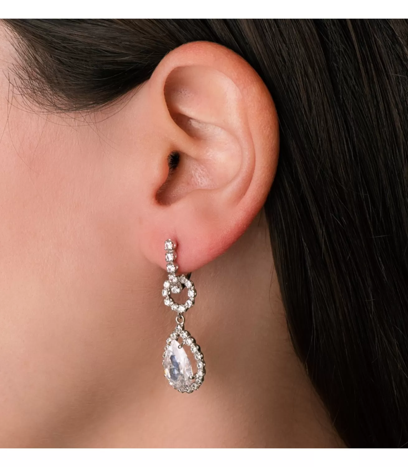 Pendientes Oro Blanco 18 Ktes Largos Circonitas. Nantes<Alda Joyeros Shop